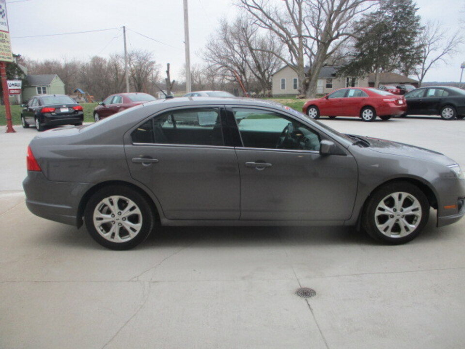 Used 2012 Ford Fusion SE image 16