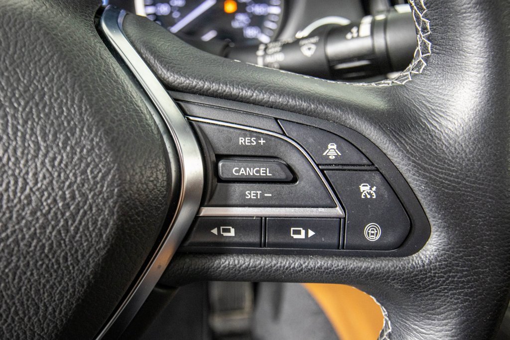 Used 2024 INFINITI Q50 Sensory image 17