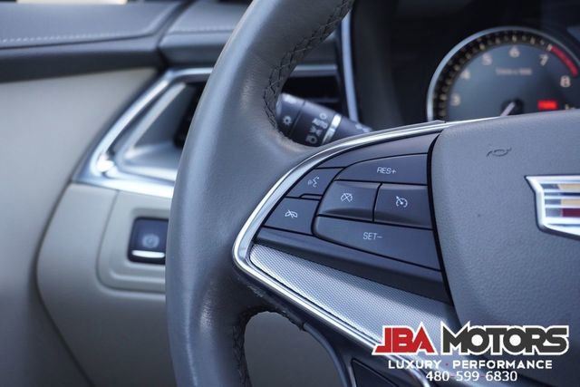 Used 2020 Cadillac XT5 Premium Luxury FWD image 98