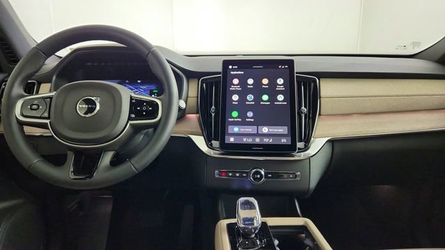 New 2026 Volvo XC90 T8 Plus w/ Protection Package Premier AWD/4WD image 26