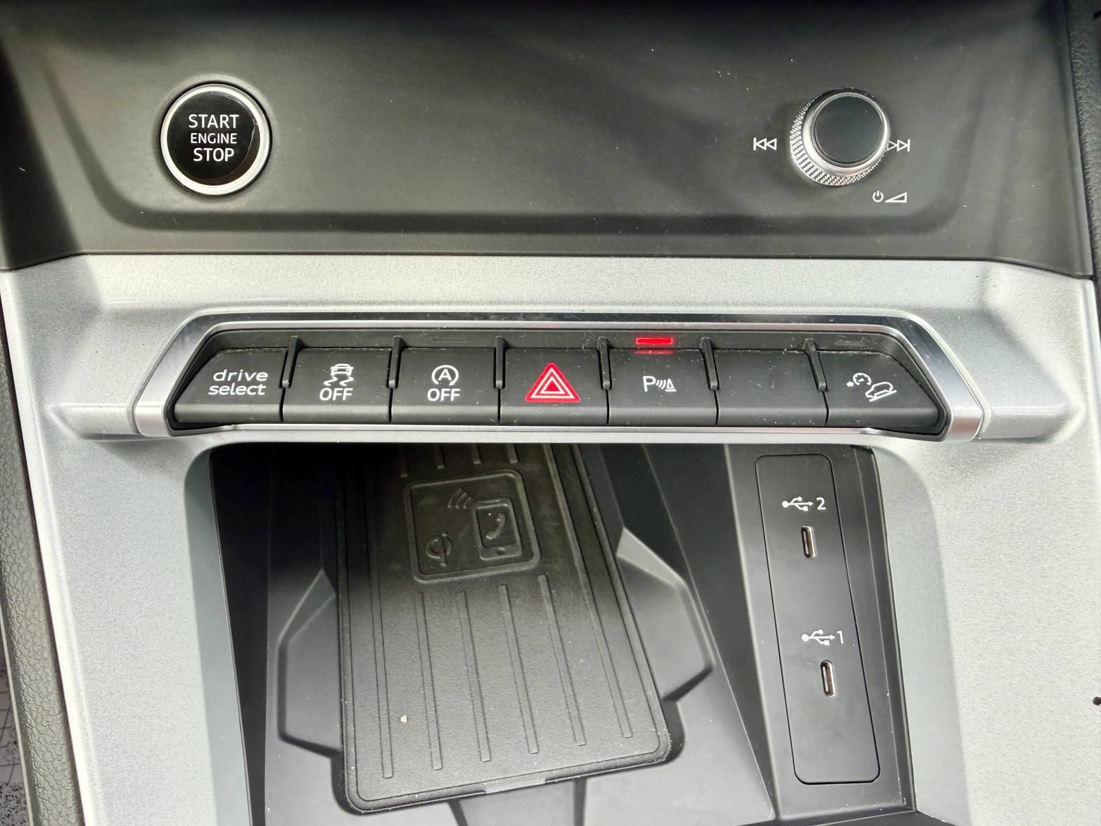 Used 2023 Audi Q3 2.0T Premium Plus AWD/4WD image 46