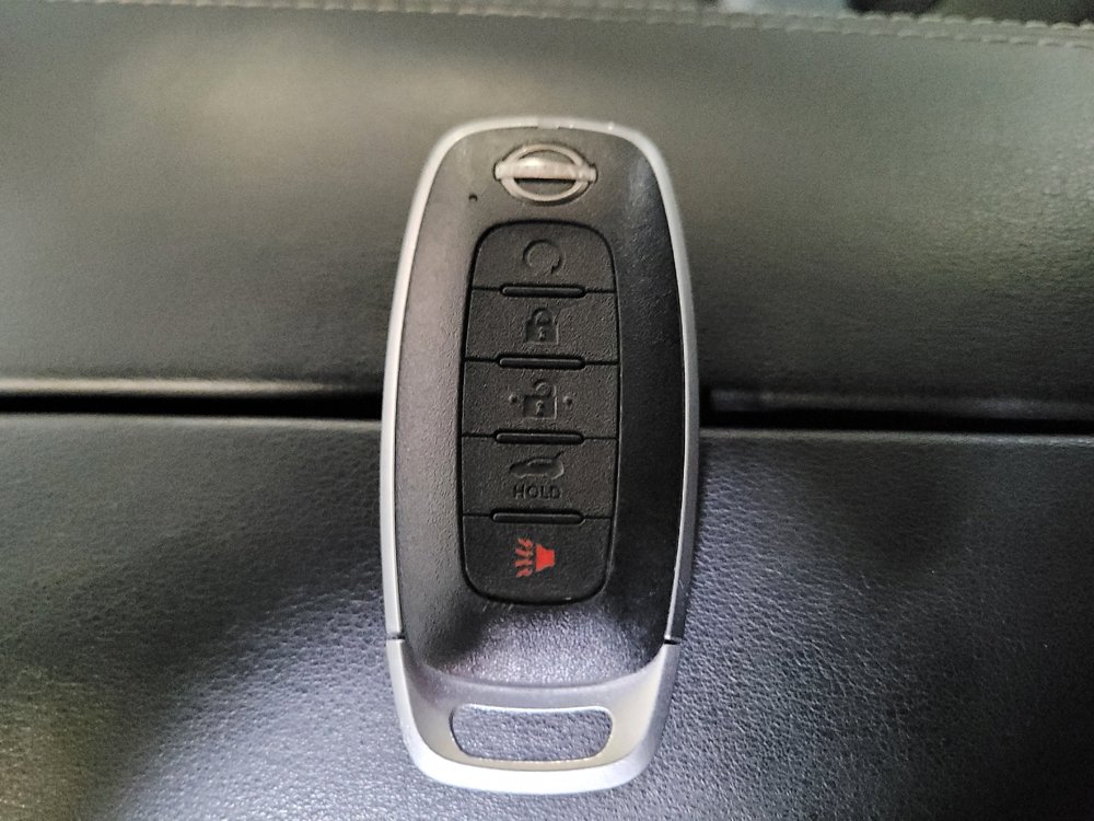 Used 2025 Nissan Rogue SV AWD/4WD image 32