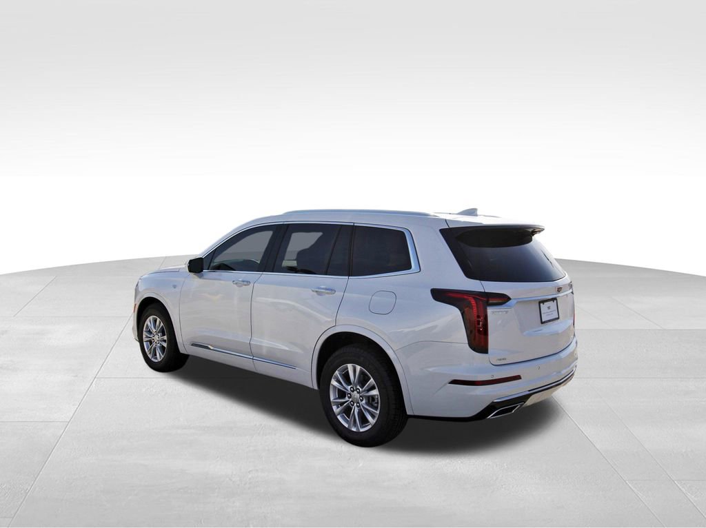 New 2025 Cadillac XT6 Luxury AWD/4WD image 3