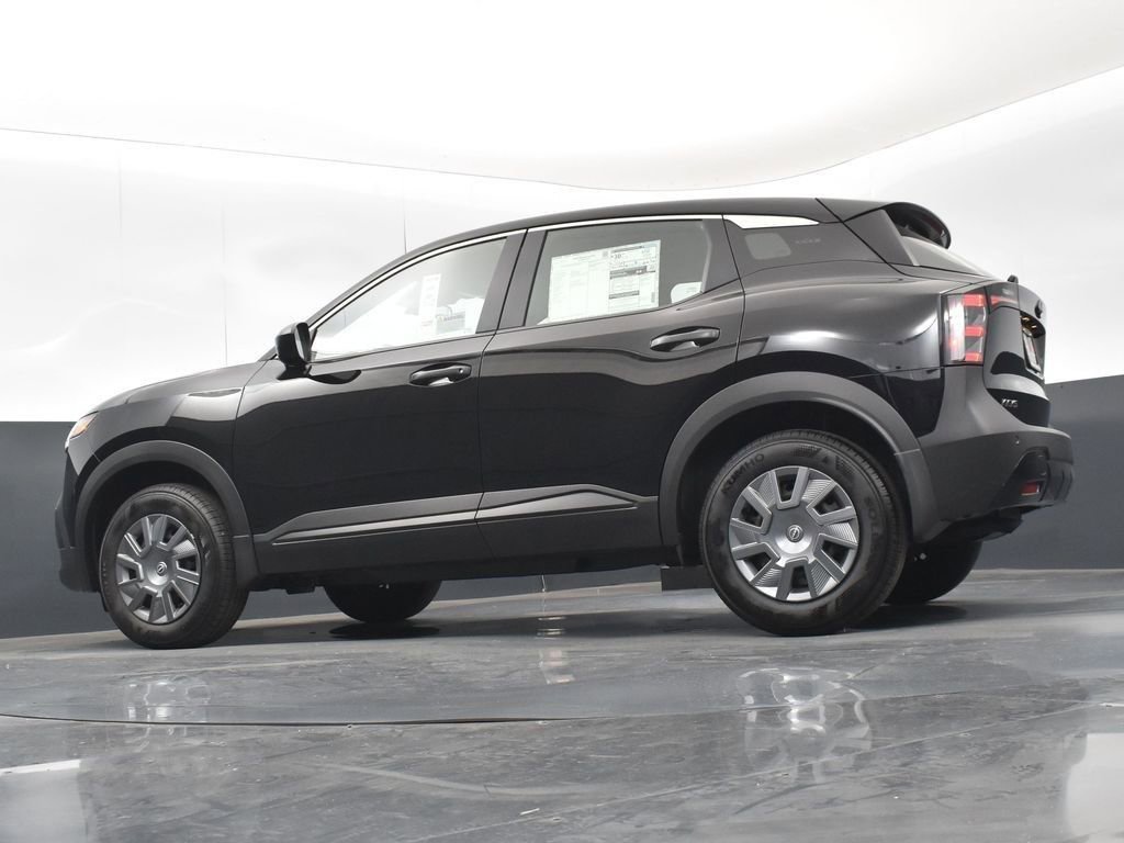 Used 2025 Nissan Kicks S image 37