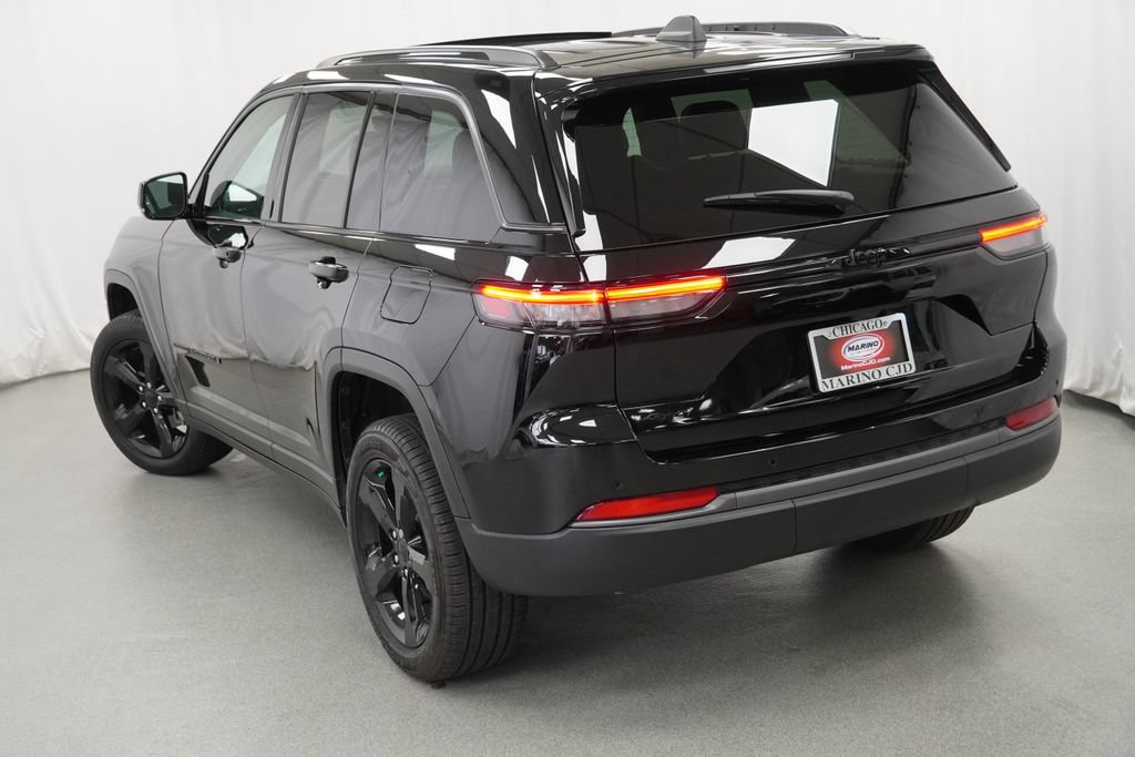 Certified 2026 Jeep Grand Cherokee Limited w/ Limited Altitude Package AWD/4WD image 14