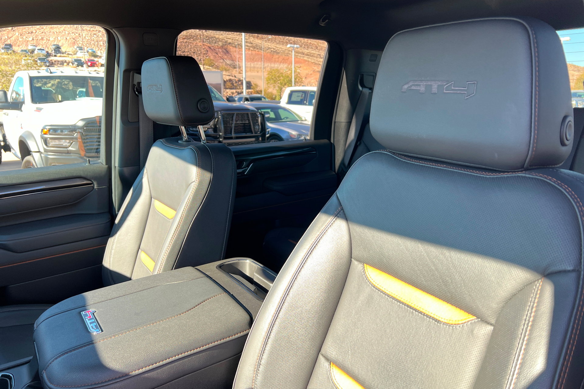 Certified 2025 GMC Sierra 2500 AT4 image 17