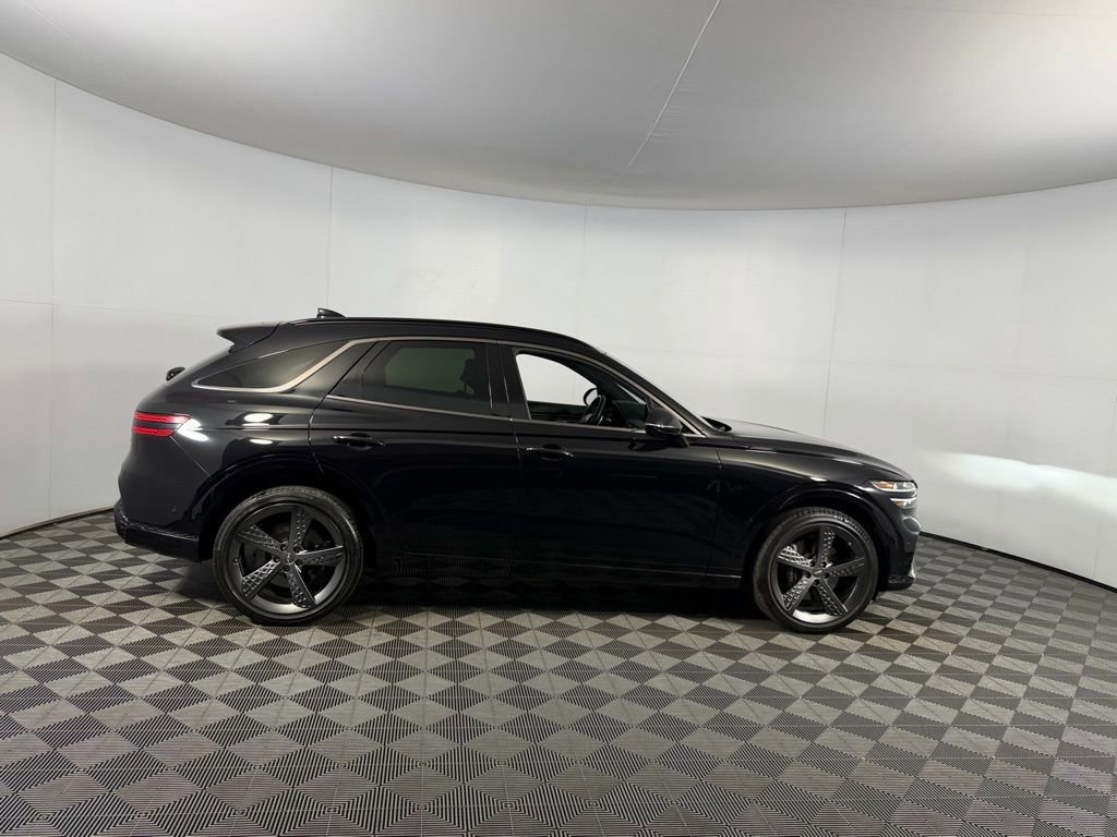 Used 2024 Genesis GV70 3.5T Sport w/ Sport Advanced Package image 5
