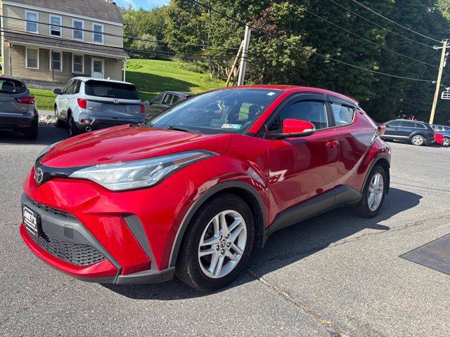 Used 2020 Toyota C-HR LE FWD image 3