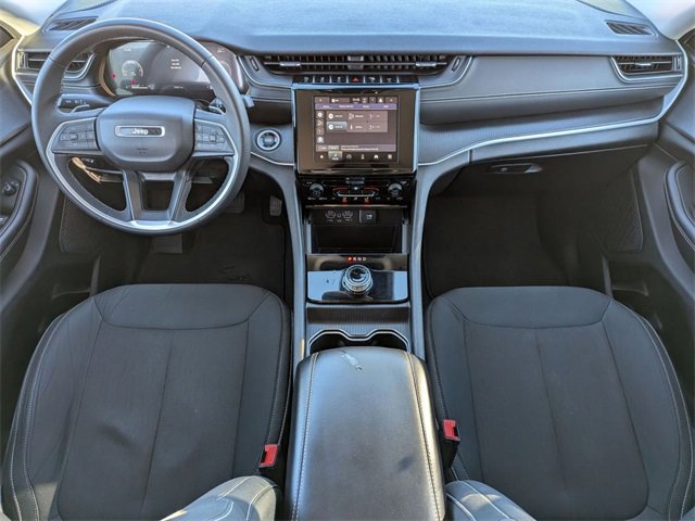 Certified 2023 Jeep Grand Cherokee Laredo image 26