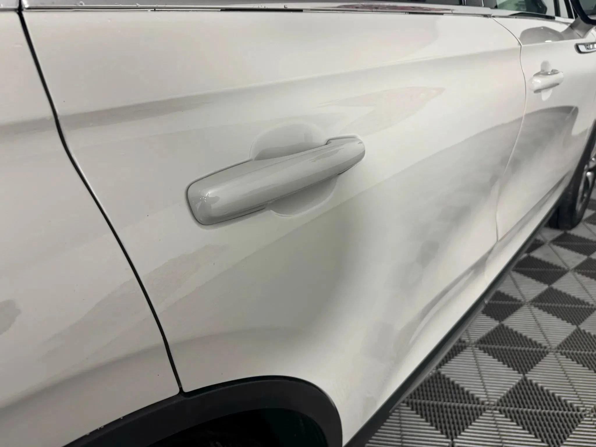 Used 2020 Lincoln Corsair AWD image 32