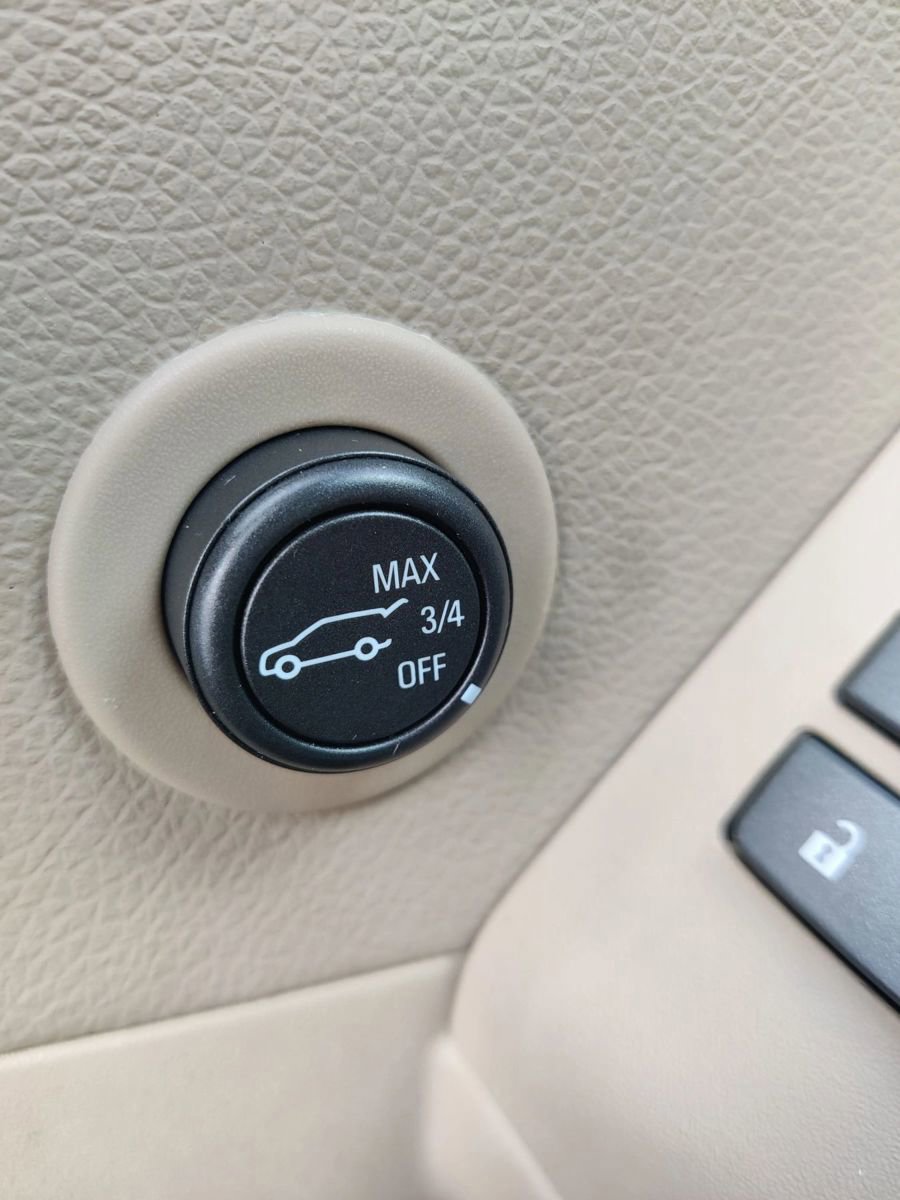 Used 2012 Cadillac CTS Luxury image 40