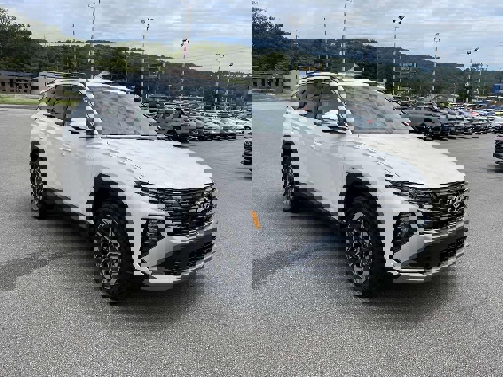 New 2026 Hyundai Tucson SEL image 4