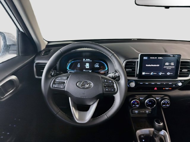 New 2026 Hyundai Venue SEL FWD image 23
