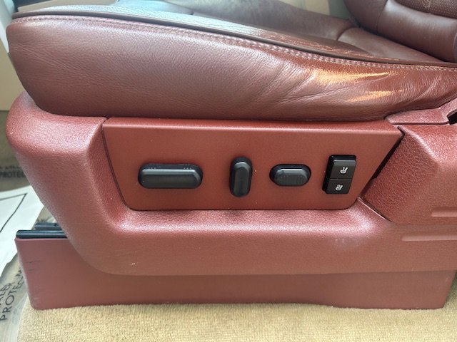 Used 2013 Ford F150 King Ranch w/ King Ranch Luxury Pkg AWD/4WD image 11