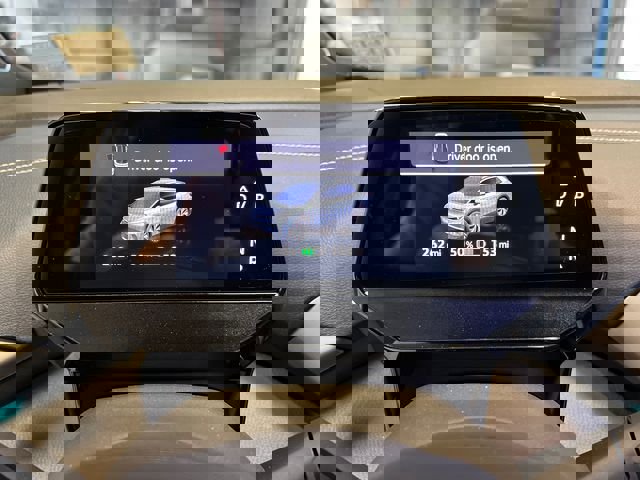 New 2025 Volkswagen ID.4 Pro S Plus image 16