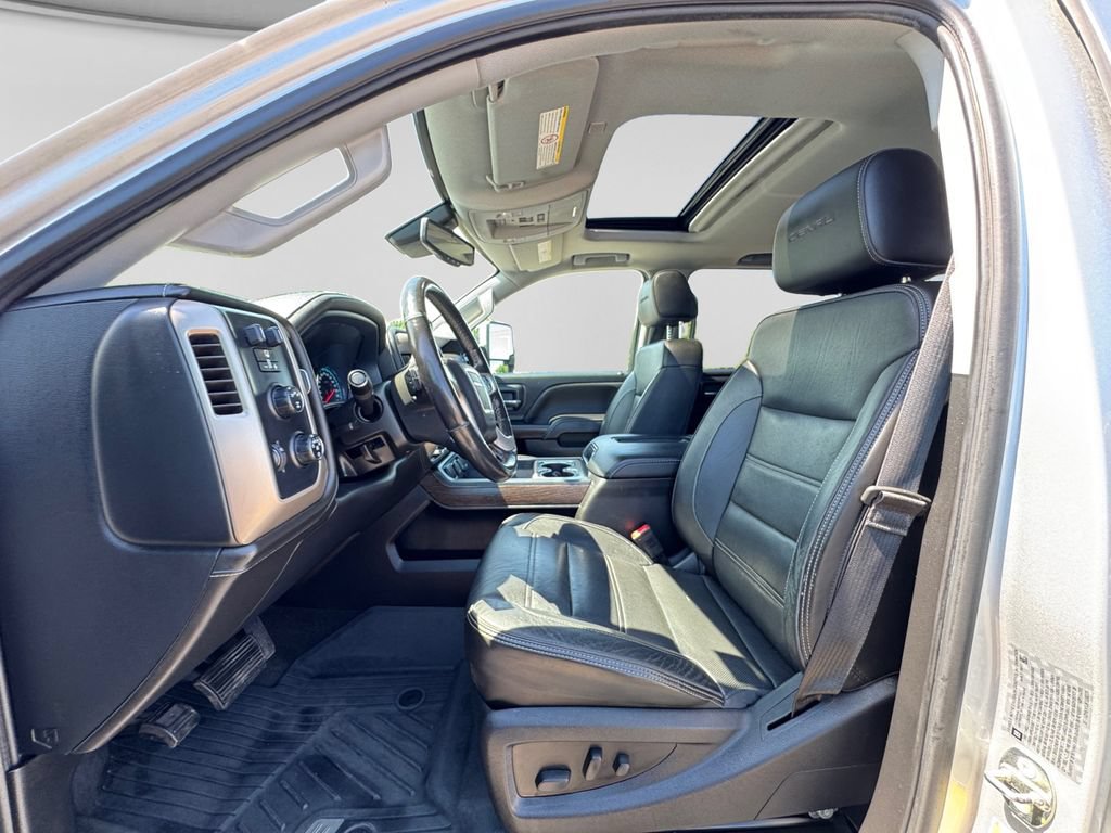 Used 2018 GMC Sierra 3500 Denali w/ Duramax Plus Package AWD/4WD image 20