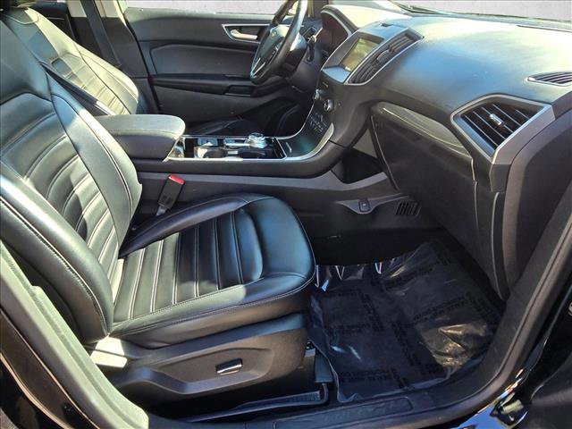 Used 2019 Ford Edge SEL w/ Equipment Group 201A image 19