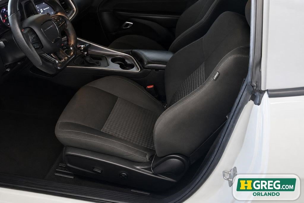 Used 2019 Dodge Challenger R/T RWD image 15
