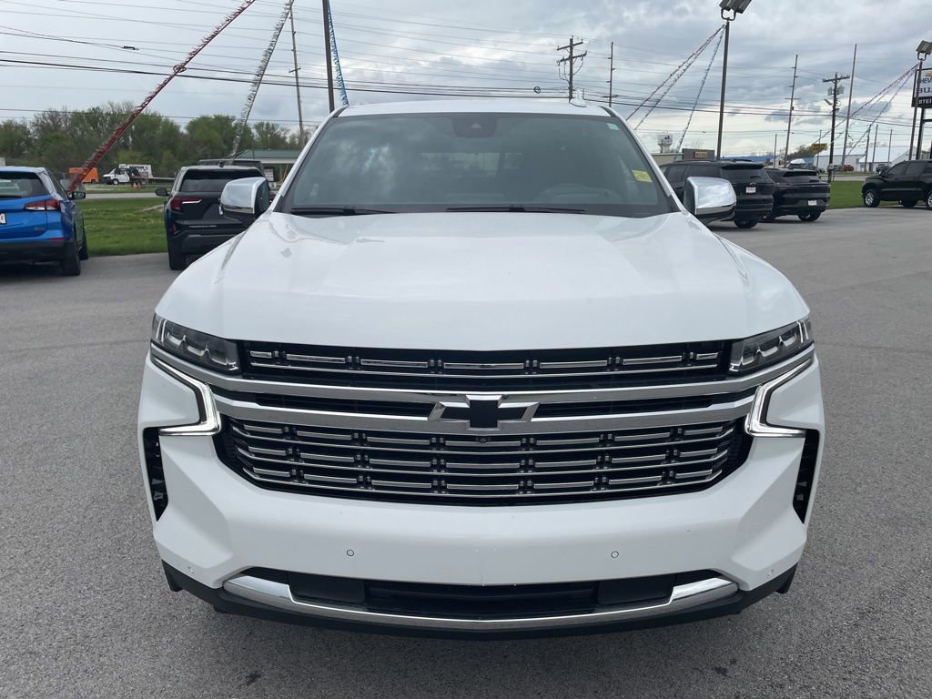 Used 2024 Chevrolet Tahoe Premier AWD/4WD image 2