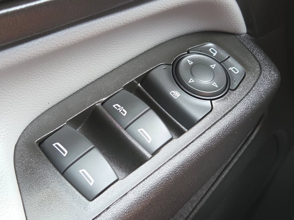 Used 2024 Chevrolet Equinox LS w/ LS Convenience Package AWD/4WD image 21