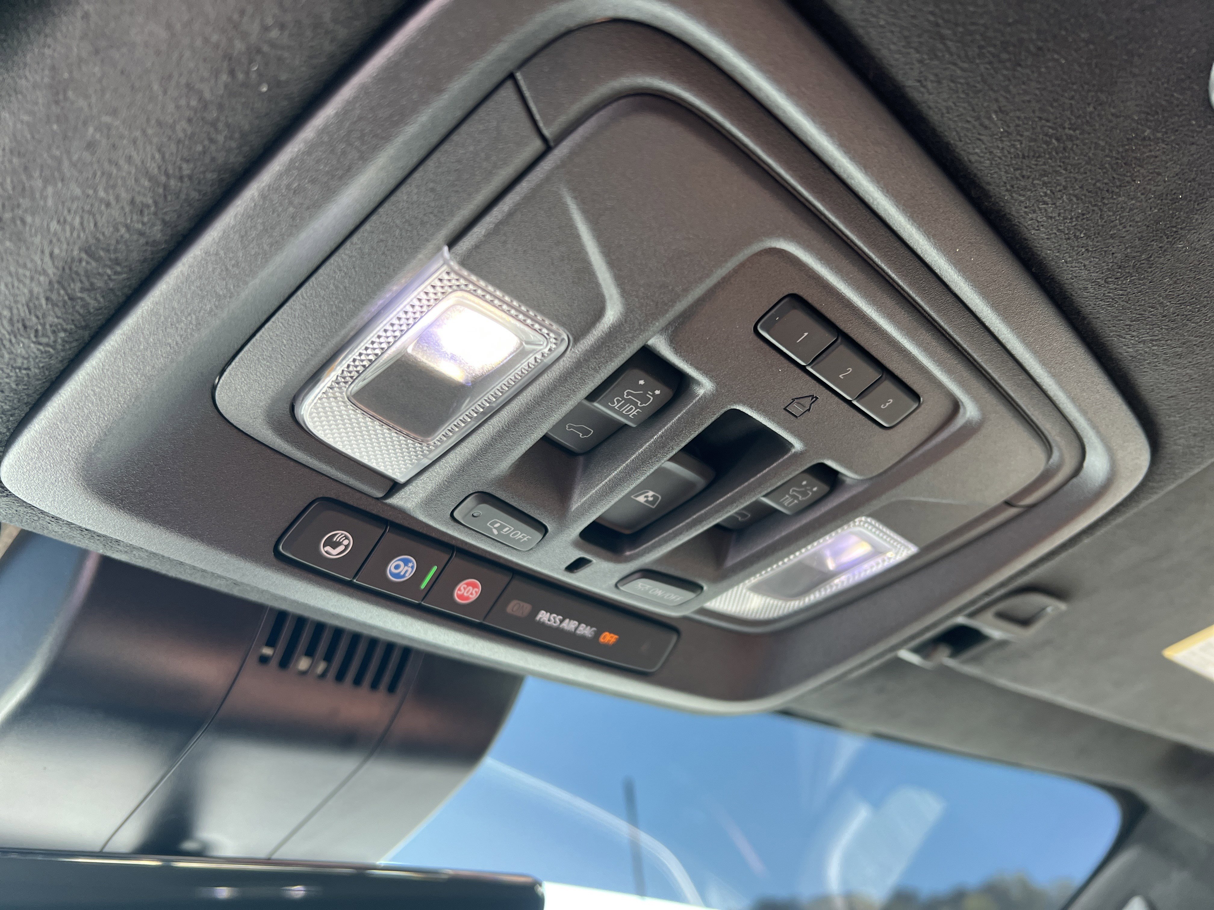 Used 2024 GMC Sierra 2500 Denali Ultimate w/ Max Trailering Package image 26