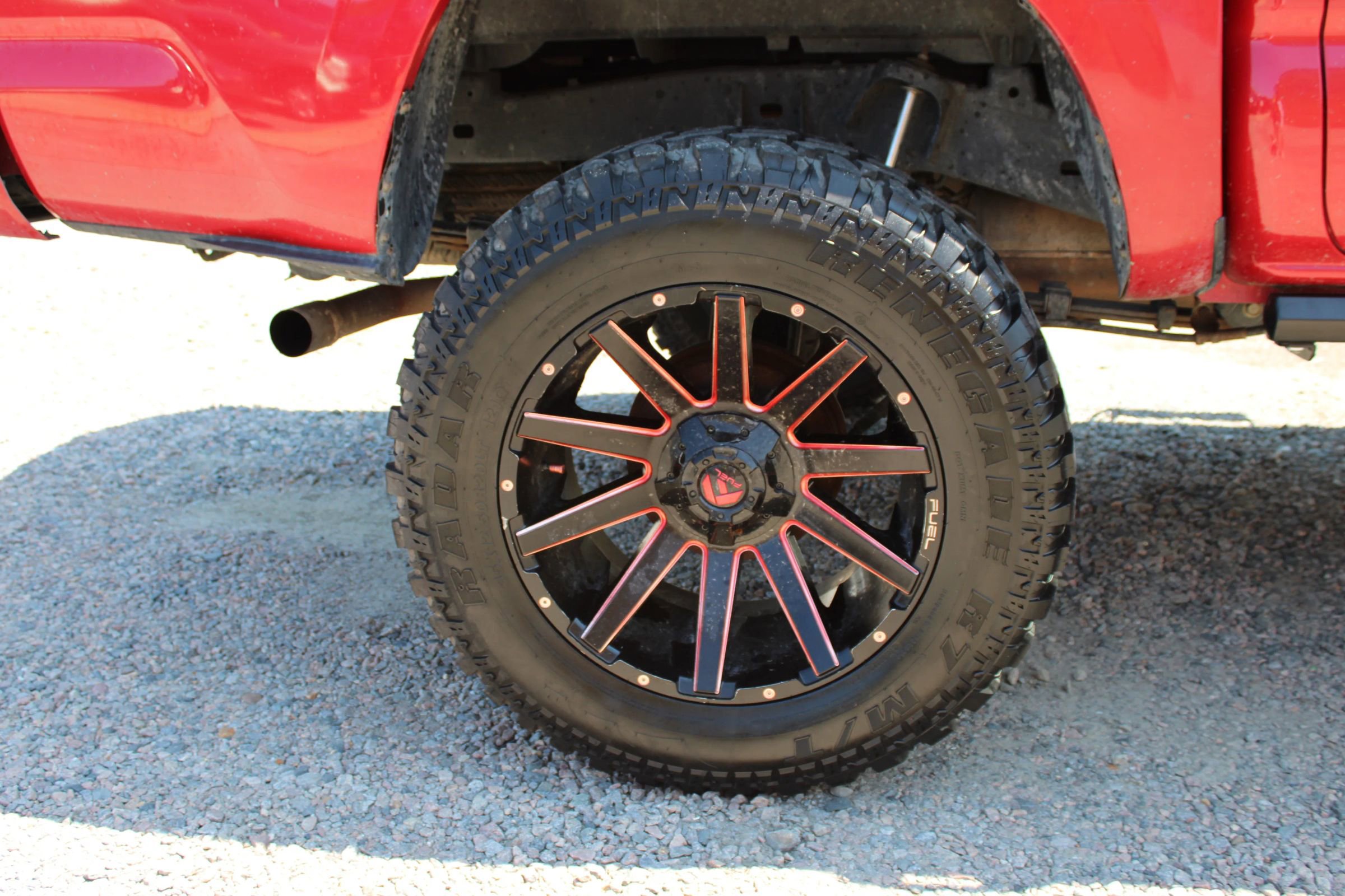 Used 2019 Toyota Tacoma SR image 25