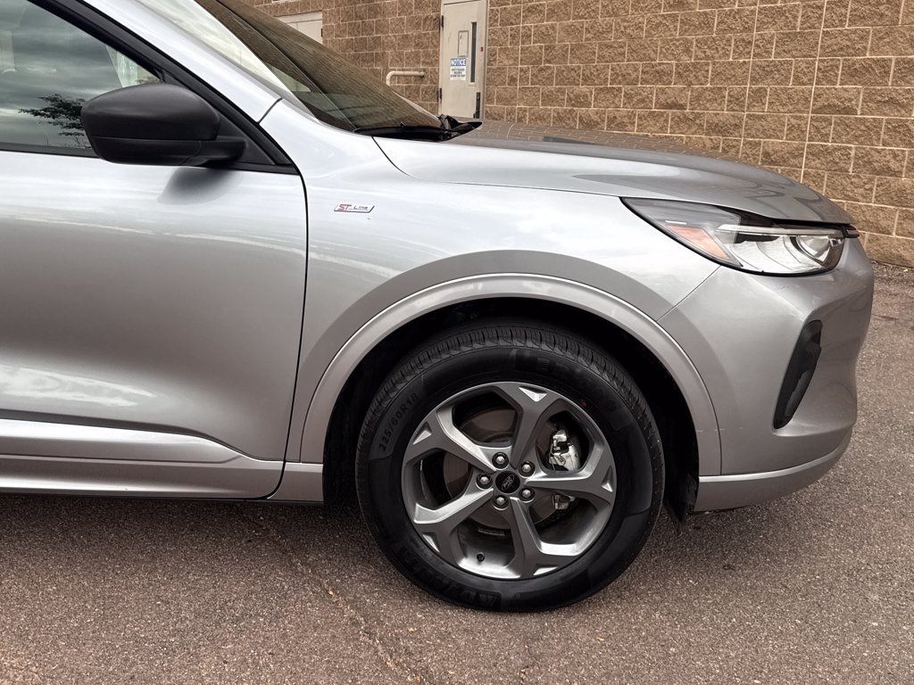 Certified 2024 Ford Escape ST-Line AWD/4WD image 34