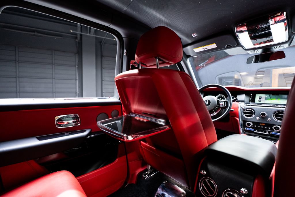 Used 2022 Rolls-Royce Cullinan AWD/4WD image 47