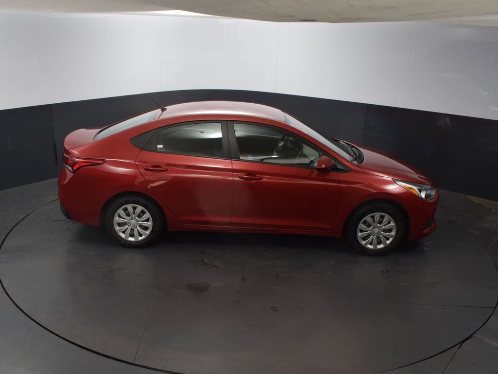 Used 2021 Hyundai Accent SE image 39