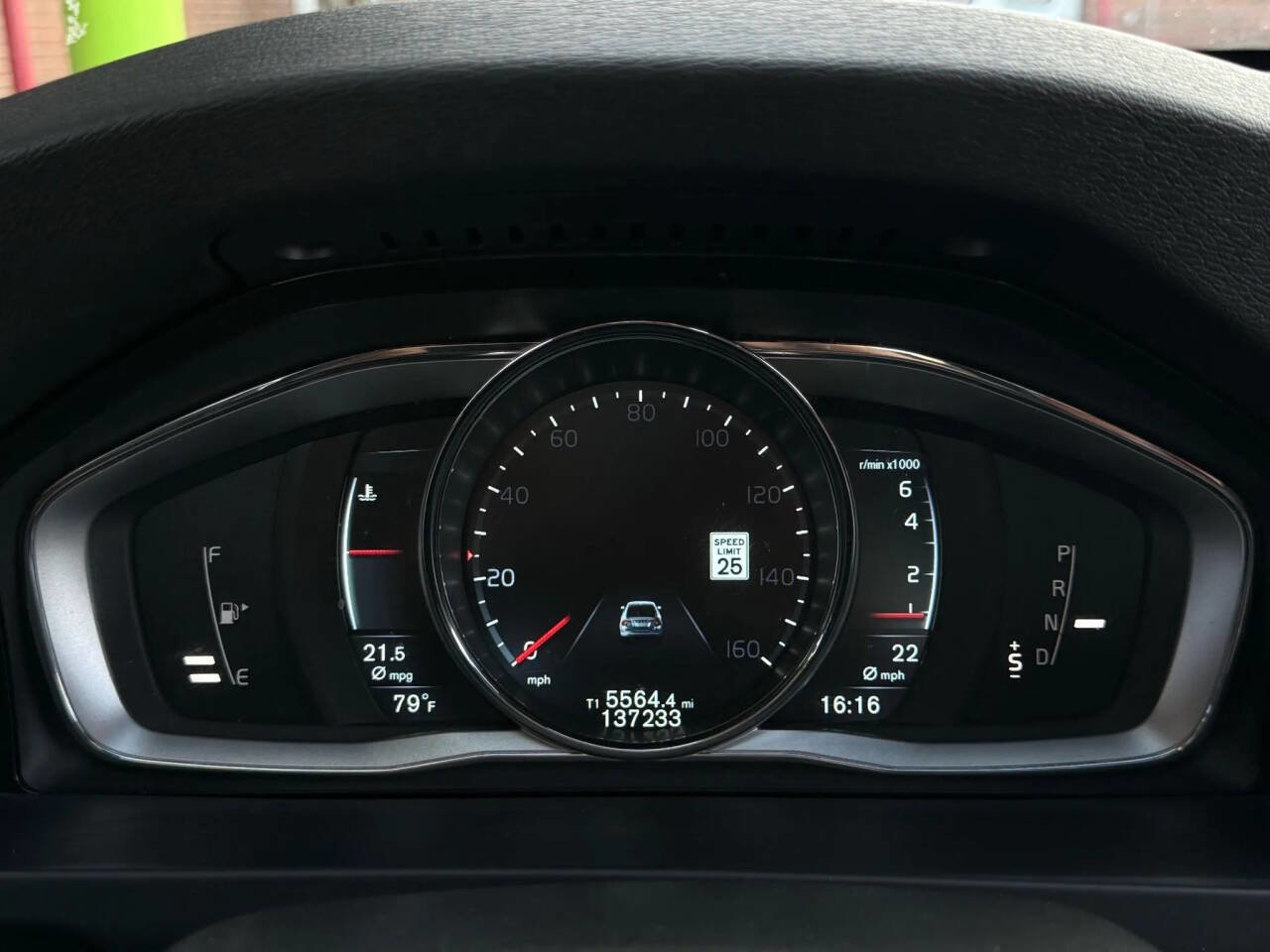 Used 2015 Volvo S60 T5 Platinum w/ Climate Package image 24