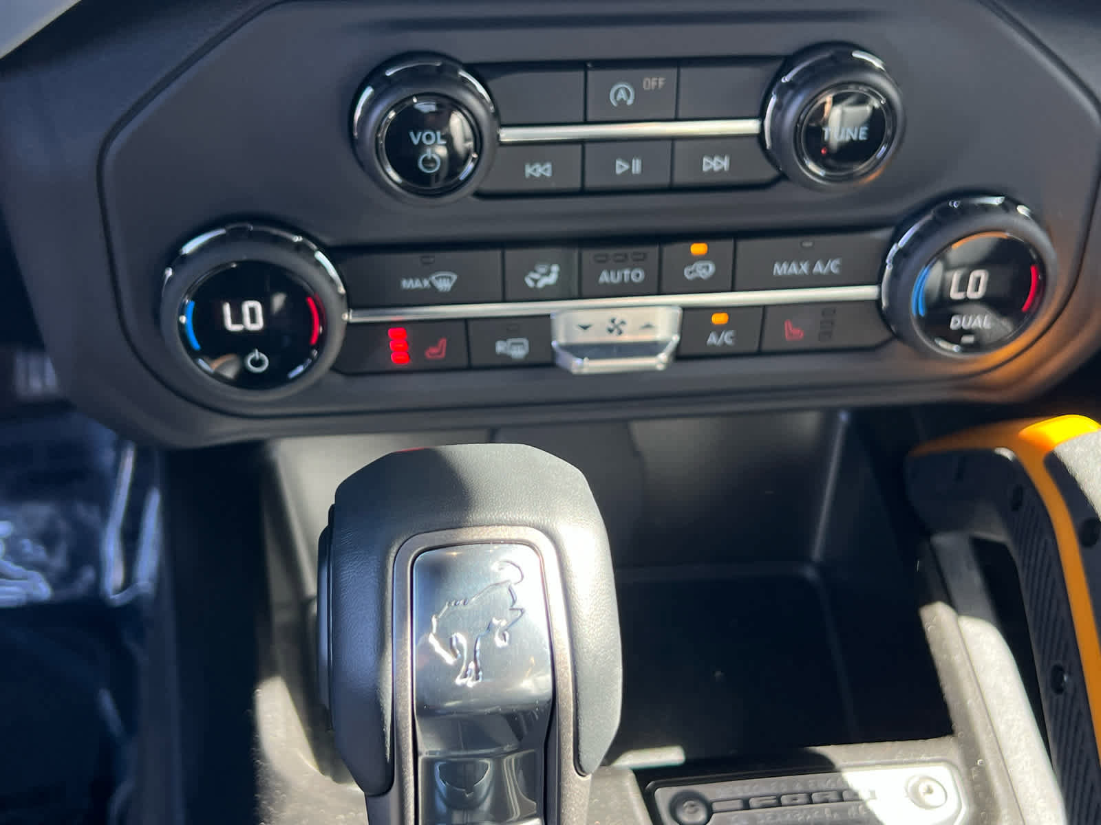 Certified 2023 Ford Bronco Badlands AWD/4WD image 33