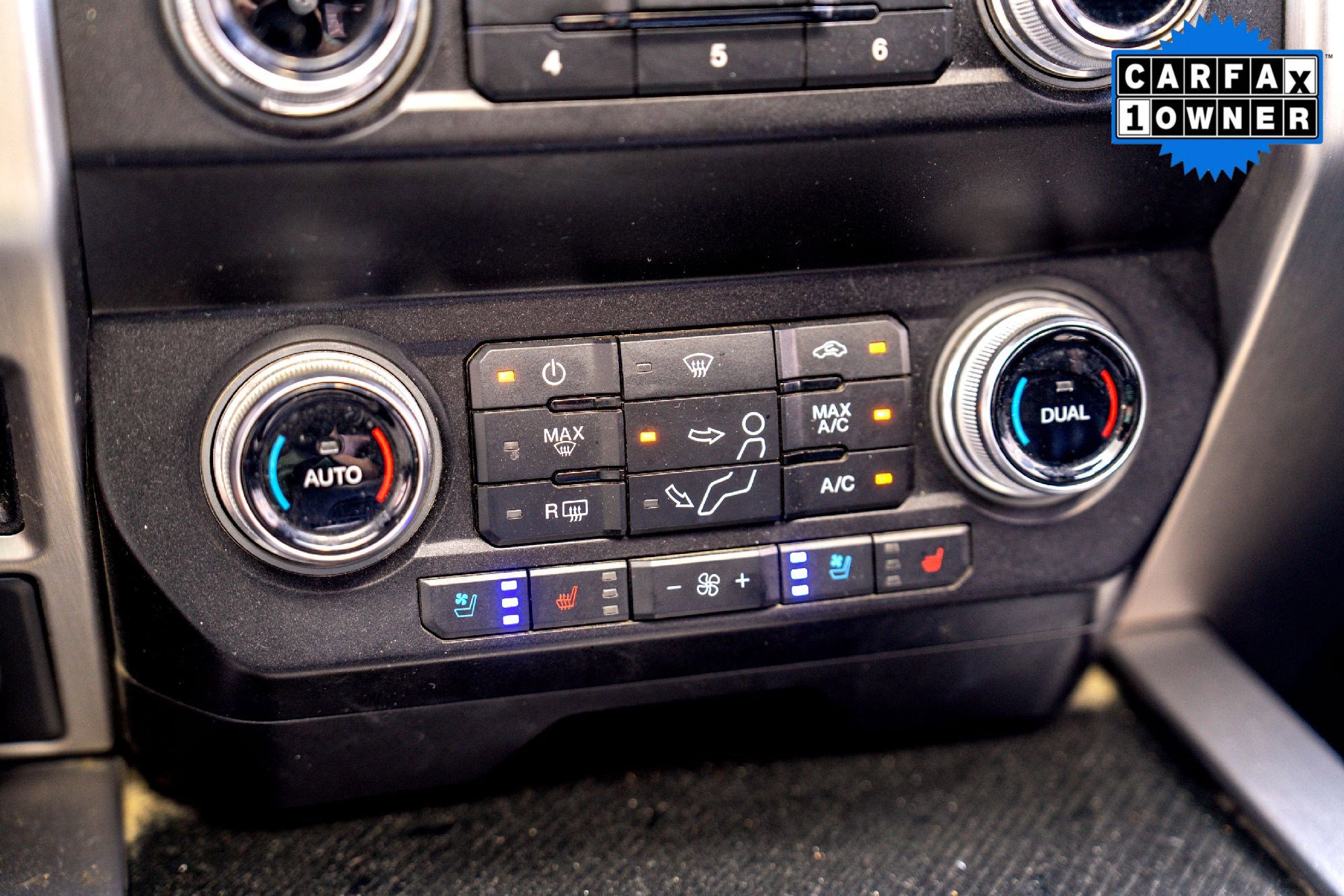 Used 2021 Ford F450 Platinum w/ FX4 Off-Road Package image 27