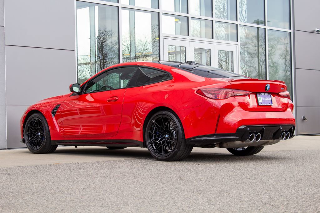 Used 2026 BMW M4 Coupe w/ Executive Package image 8