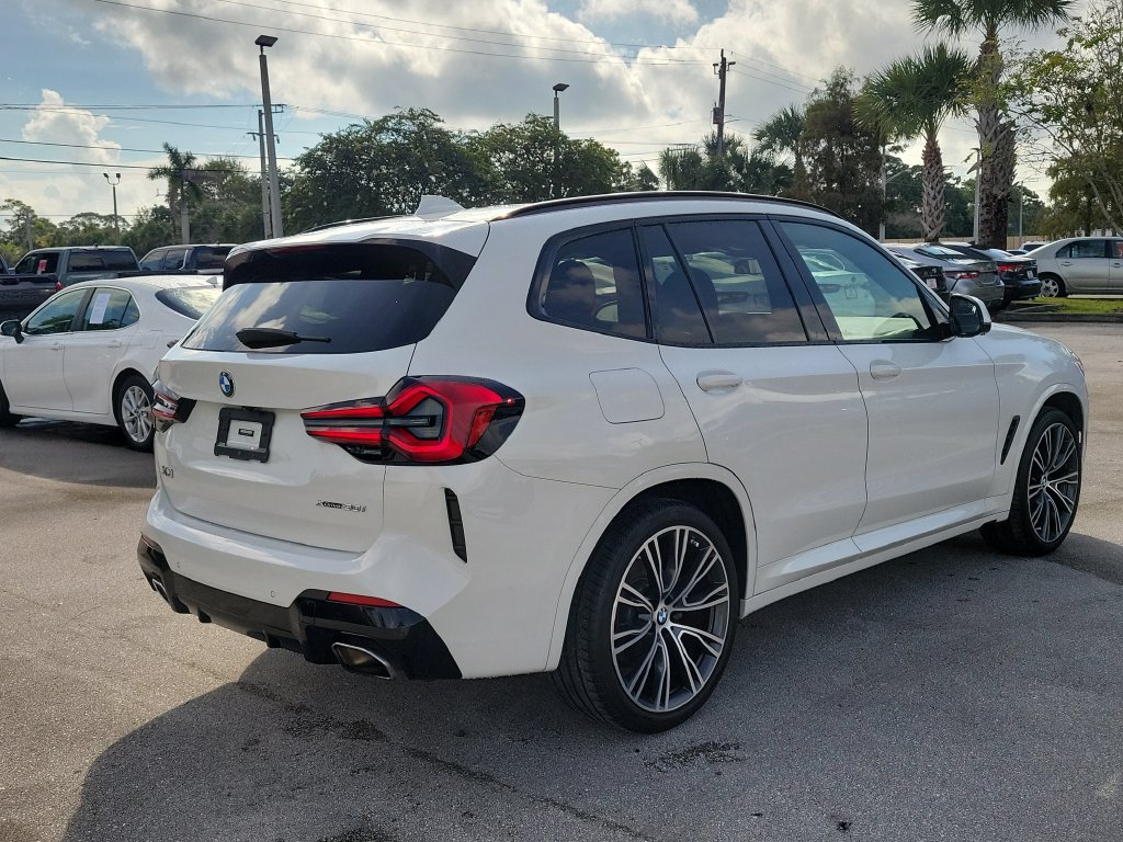 Used 2022 BMW X3 xDrive30i w/ M Sport Package 2 AWD/4WD image 4