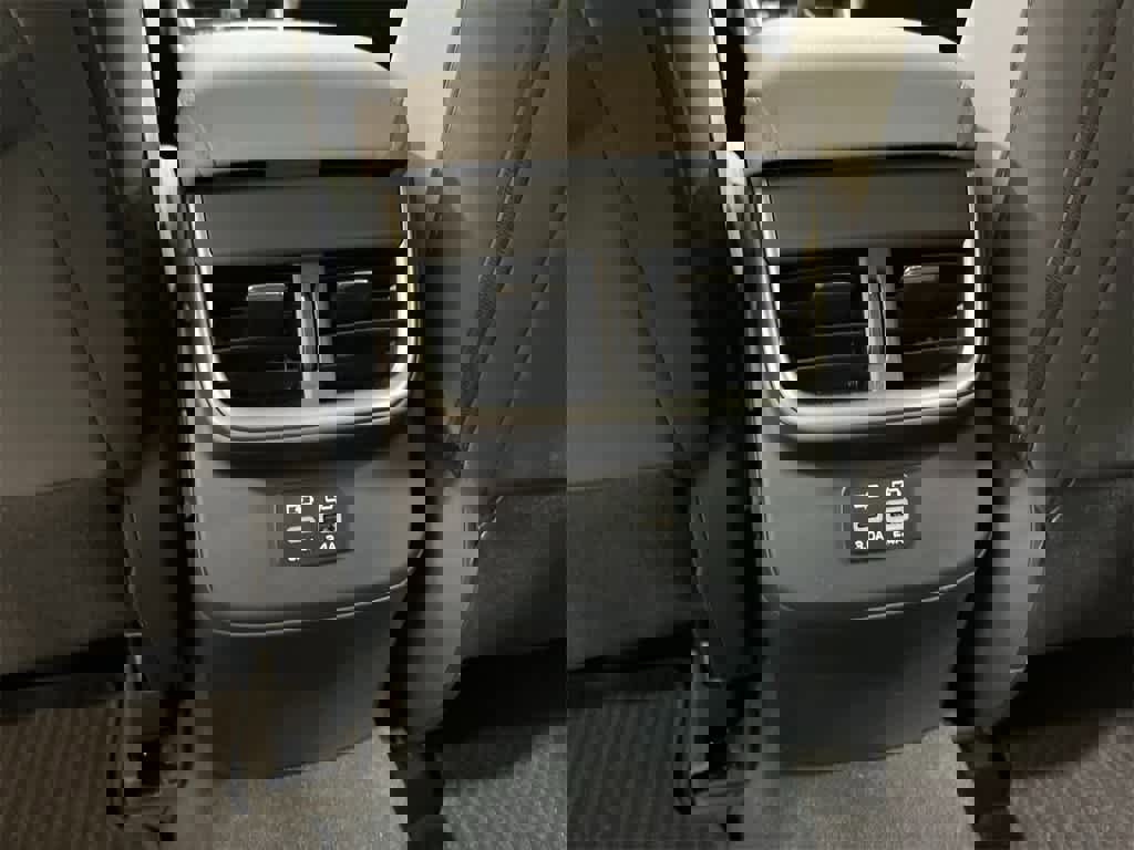 Certified 2025 Subaru Legacy Premium image 25