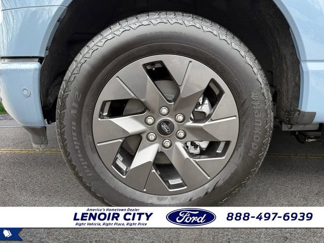 Used 2023 Ford F150 Lightning Lariat w/ Equipment Group 511A High image 9