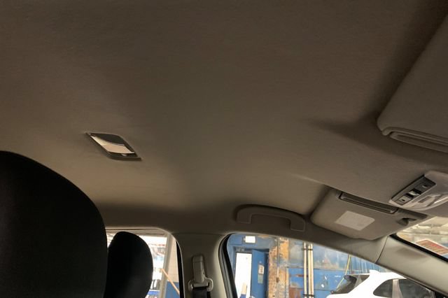 Used 2025 Nissan Versa SV FWD image 18