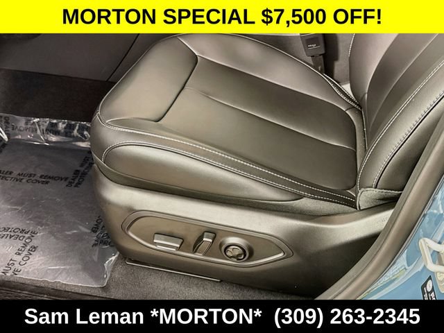 New 2026 Jeep Grand Cherokee L Limited w/ Limited Altitude Package AWD/4WD image 19