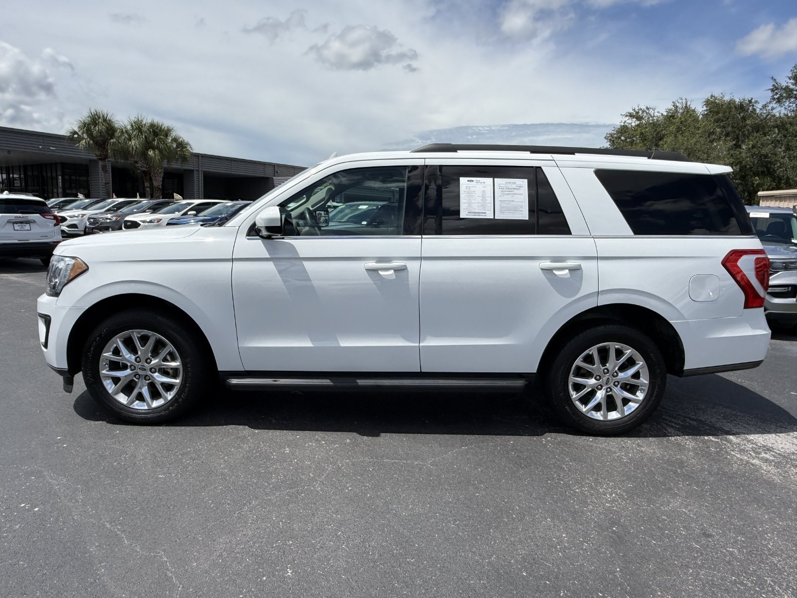 Used 2020 Ford Expedition XLT RWD image 8