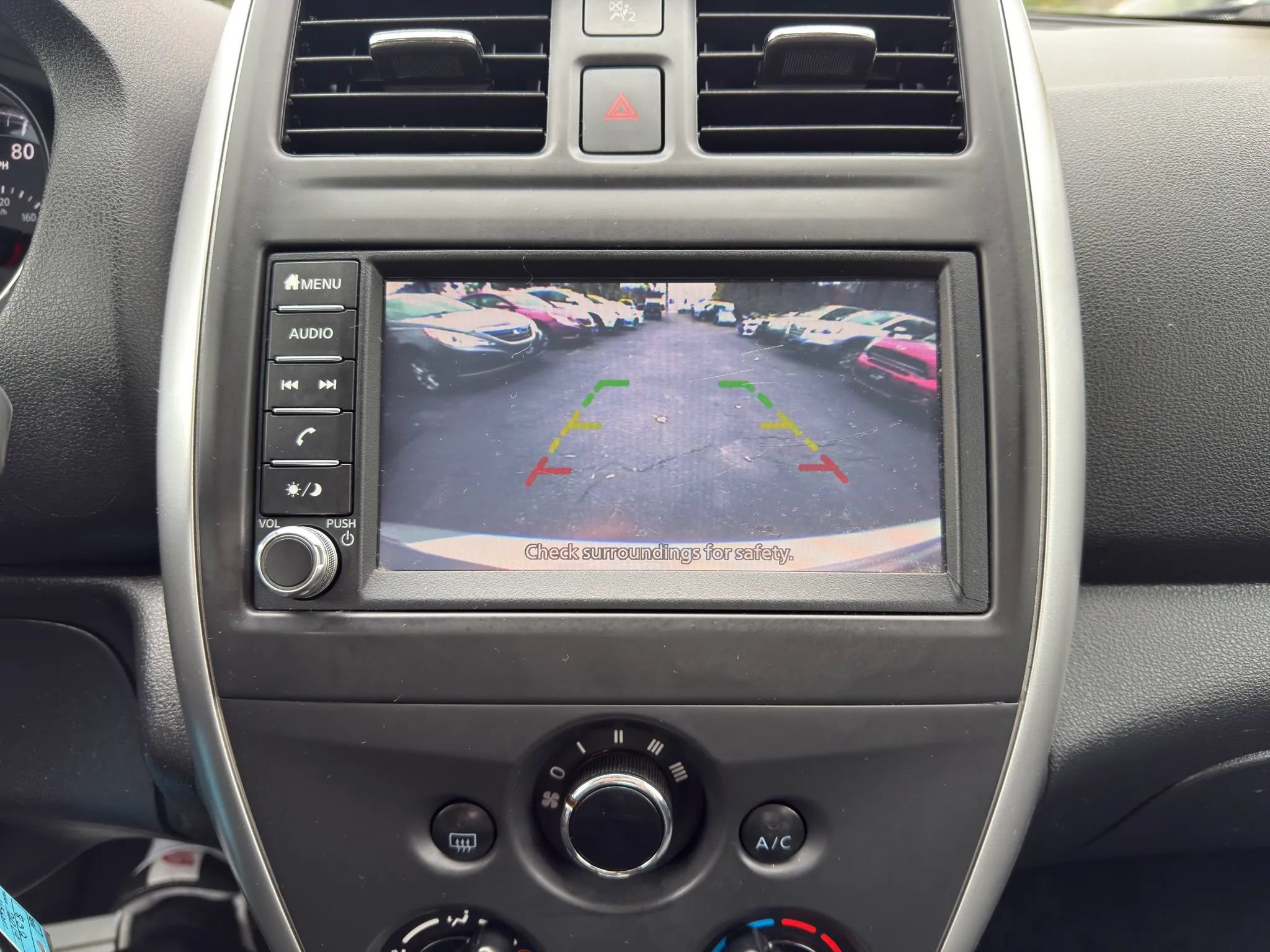 Used 2019 Nissan Versa SV FWD image 27