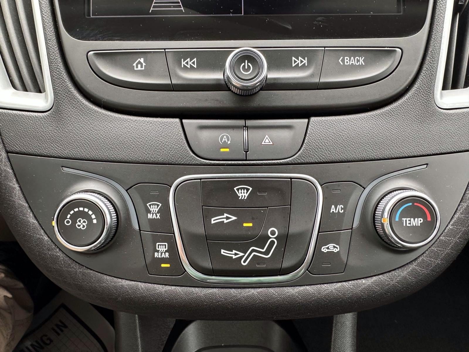 Used 2023 Chevrolet Malibu RS FWD image 22