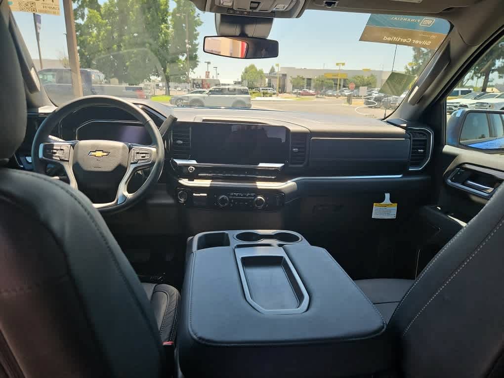 Used 2026 Chevrolet Silverado 1500 LT w/ Safety Package AWD/4WD image 10