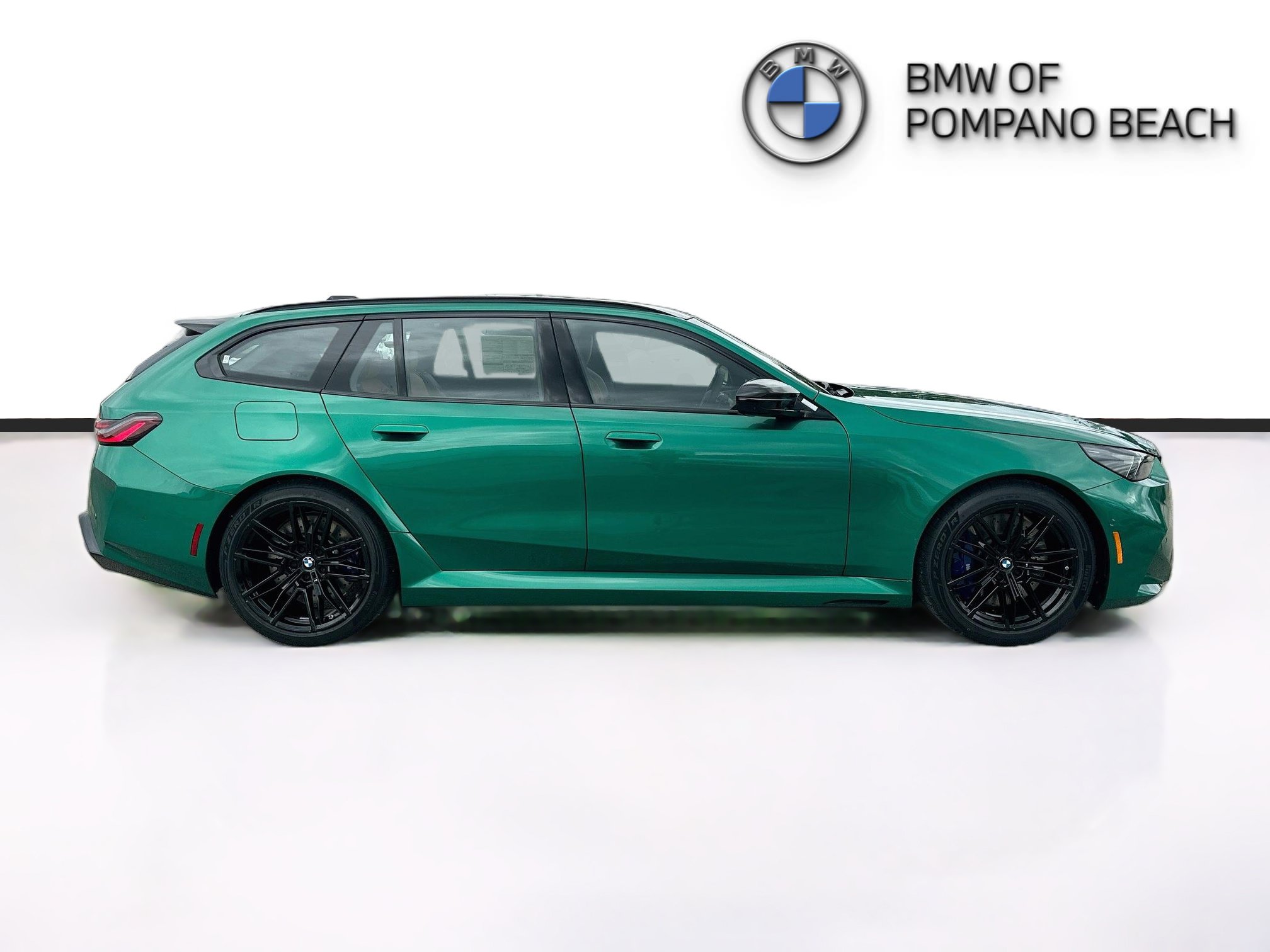 New 2027 BMW M5 Touring AWD/4WD image 8