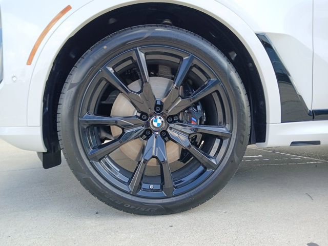 New 2026 BMW X7 M60i AWD/4WD image 5