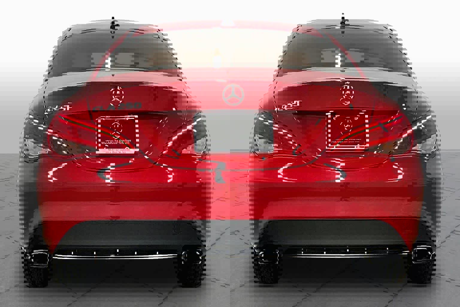 Used 2014 Mercedes-Benz CLA 250 image 4