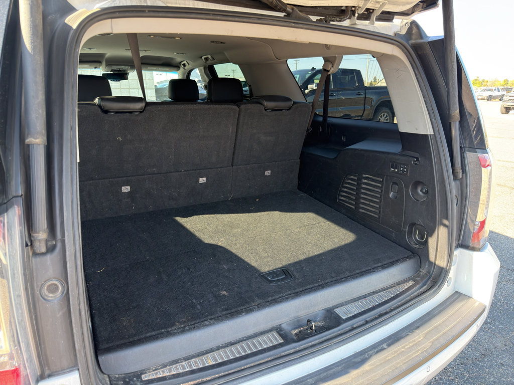 Used 2019 GMC Yukon XL SLT AWD/4WD image 10