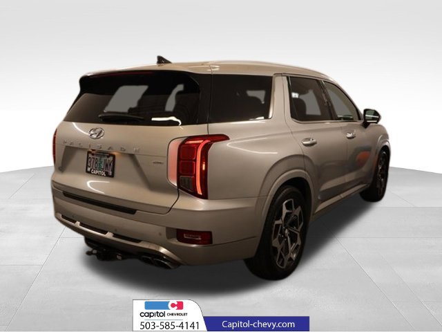 Used 2022 Hyundai Palisade Calligraphy w/ Cargo Package AWD/4WD image 3