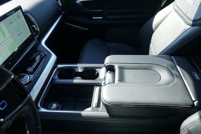 New 2026 Ford Expedition Max Platinum w/ Stealth Appearance Package image 8