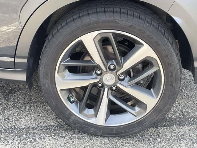 Used 2020 Hyundai Kona Limited AWD/4WD image 11