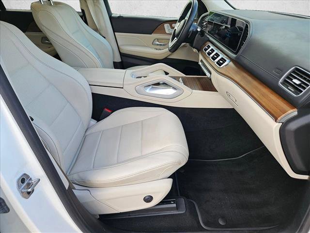 Certified 2022 Mercedes-Benz GLS 450 4MATIC image 22